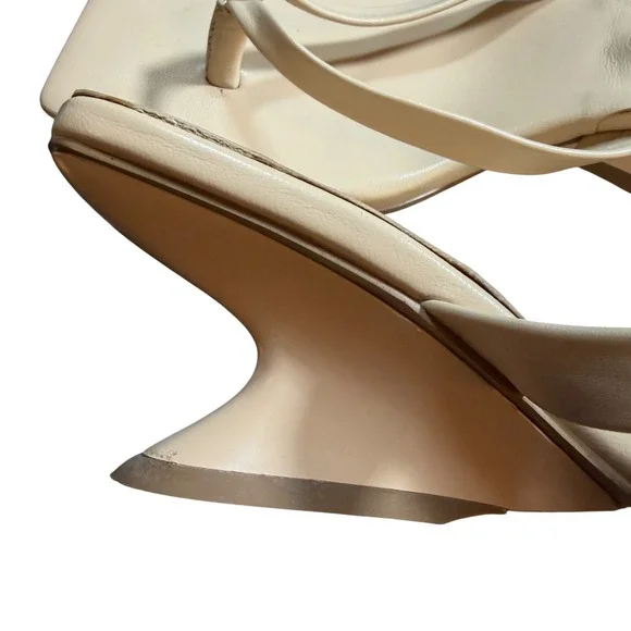 Revolve Song of Style Mia Wedge Thong Sandals Size 7.5 Beige Leather Structural - Picture 6 of 9